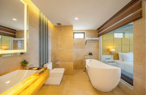 Son Tra Hotel | Mandila Beach Hotel DaNang