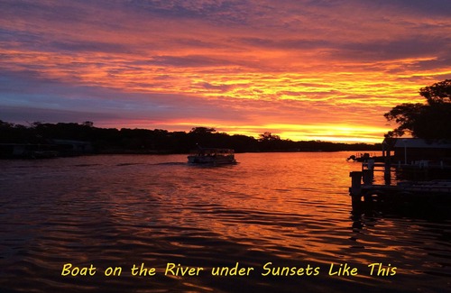 North Yunderup House | Mandurah Riverfront Holiday Rental - Own Mooring