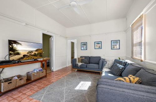 South West Rocks House | Mandys Cottage - 7 Memorial Avenue South West Rocks