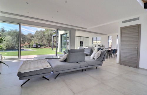 Valbonne Villa | MANGENIE, Contemporary Villa With Heated Swimming Pool, Valbonne