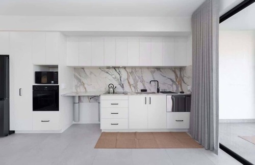 Morley Apartment | Mangini Apartments Su