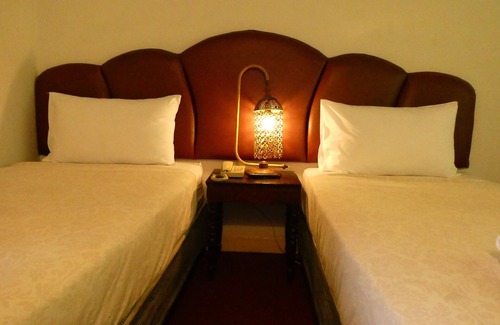 Chana Songkhram Hotel | Mango Lagoon Place