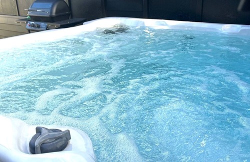 Mangakino House | Mango Magic with hot tub