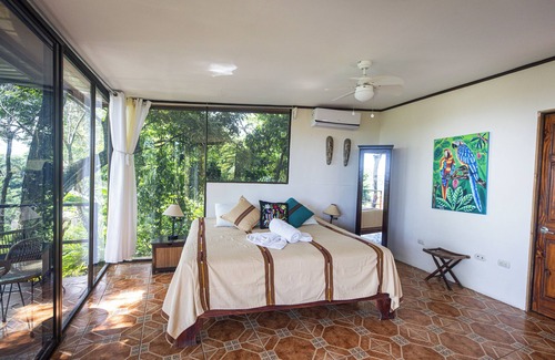 Manuel Antonio Hotel | Mango Moon Villa