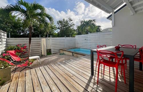 Bellevue Apartment | Mango Rouge, 2 bedrooms & pool