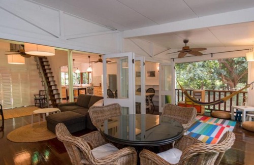 Nelly Bay House | Mango Treehouse, Mango Parkway, Nelly Bay