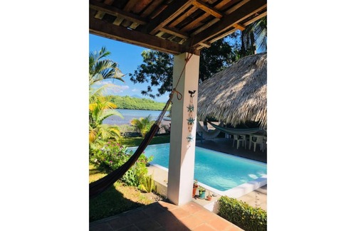Barra de Santiago House | Mangrove Beach House