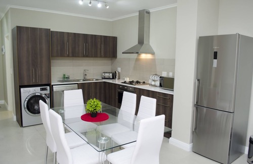 Century City Apartment | Manhattan Luxury Apartments