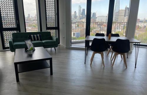 Elephant and Castle Apartment | Manhattan Pad