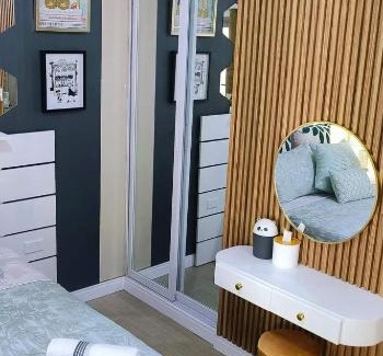 Socorro Hotel | Manhattan Plaza tower 1 with balcony araneta center cubao