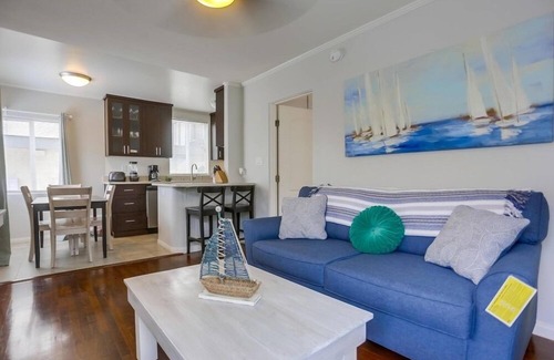 Central Mission Beach Condo | Manhattan Shores 1C