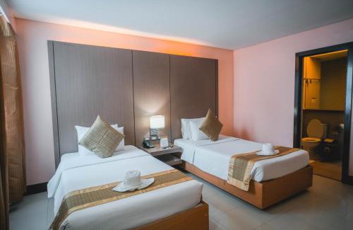 Santa Cruz Hotel | Manila Grand Opera Hotel
