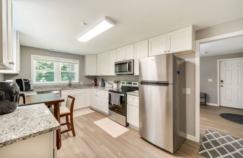 Forest Oaks House | Manila Ridge Escape | Trails, Fire Pit, 50 Acres