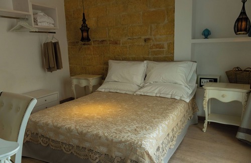 Santa Maria Bed & Breakfast | Manna Blue Sky