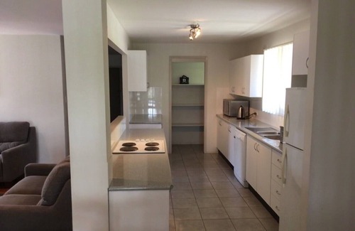 Mannering Park House | Mannering Vista on Lake Macquarie