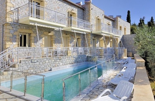Stoupa Apartment | Manoleas Villas- Apartment 1