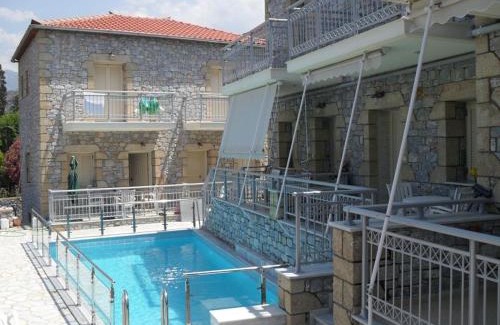Stoupa Apartment | Manoleas Villas - Apartment 2