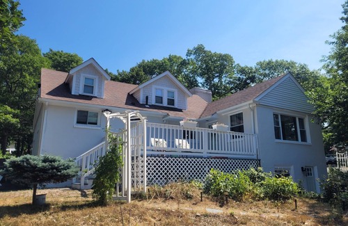 Plymouth House | Manomet Beach Plymouth (20 Minutes from Cape Cod) House for Rent