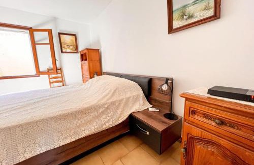 Pietrosella Apartment | Manon - Beach by foot Terrace with sea view