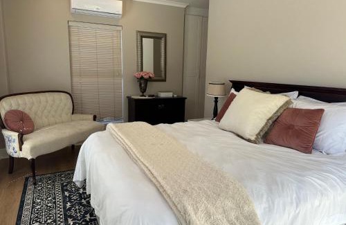 George Apartment | Manor 22