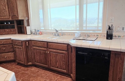 Paso Robles House | Manor at Santellan Vineyards 4156 sqft 6 bedroom - 4.5 bath