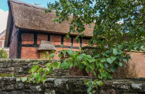 Little Stretton House | Manor Cottage