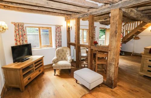 Little Stretton House | Manor Cottage