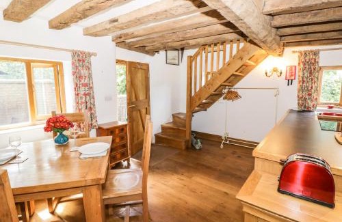 Little Stretton House | Manor Cottage