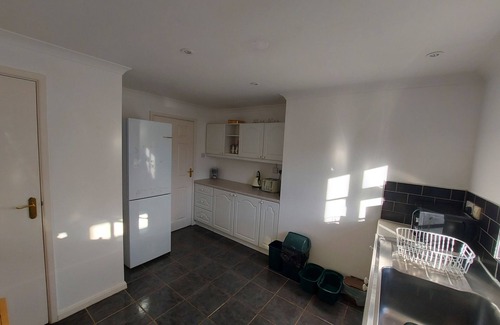 Chard Cottage | Manor Farm Cottage - Ideal for families & groups
