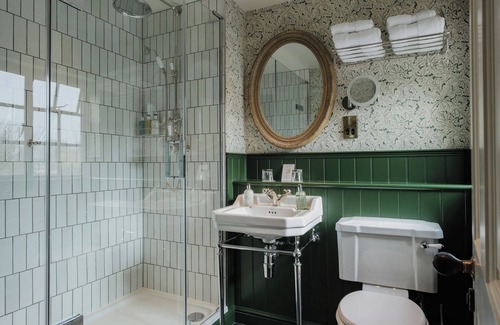 Moreton-in-Marsh Hotel | Manor House Hotel