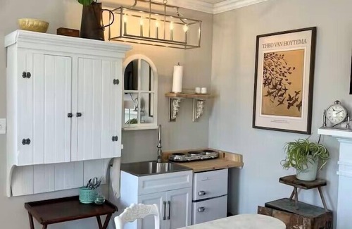 Bridgton House | Manor Suite,cozy newly renovated,downtown & beach