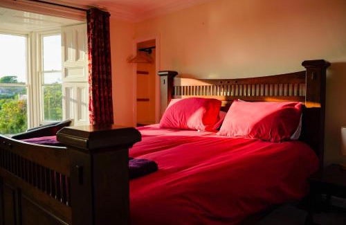 Manorbier Bed & Breakfast | Manorbier House - St Anne's Room