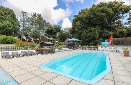 St. Ann's Chapel House | Manorcombe 17
