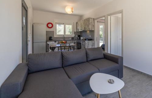 Sarlata House | Manos House - Elegant Modern Escape