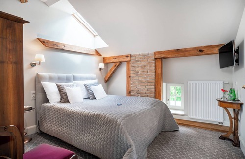 Nowe Warpno Bed & Breakfast | Manowce Palace - Small Double or Twin Room (Room 11)