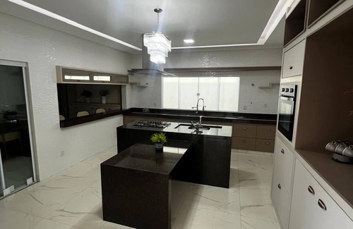 Caldas Novas House | Mansão Luxo Lago - Caldas Novas