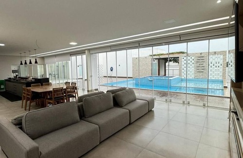 Caldas Novas House | Mansão Luxo Lago - Caldas Novas