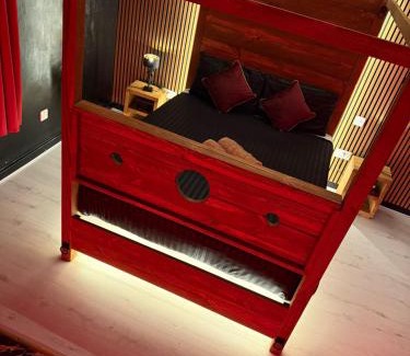 Ogden Cabin | Mansa Halifax