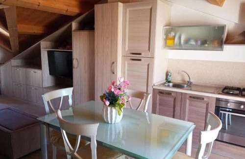 Porto Recanati Apartment | Mansarda bijoux! 50mt dal mare con ampio terrazzino