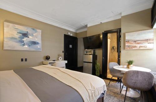 Central New York City Apartment | Mansfield