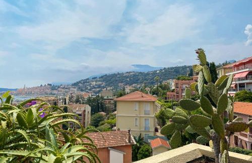 Menton Apartment | Mansfield vue carte Postale Terrasse Piscine calme port à 200m à pied
