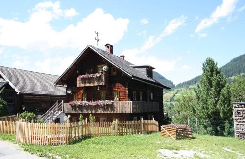 Eben im Pongau House | Mansion in Eben near Salzburger Ski Area, cleaning included