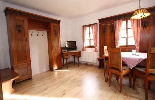 Eben im Pongau House | Mansion in Eben near Salzburger Ski Area, cleaning included
