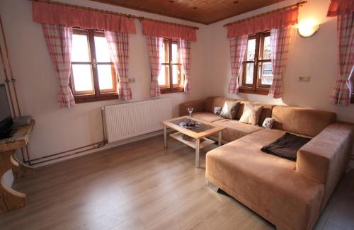 Eben im Pongau House | Mansion in Eben near Ski Salzburger Sportwelt, cleaning included