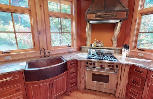 Cooperstown - Otsego Lake House | Mansion on lake with hot tub & stunning views.