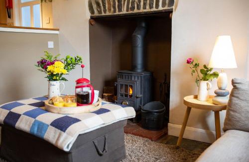 Aberaeron House | Manteg Aberaeron