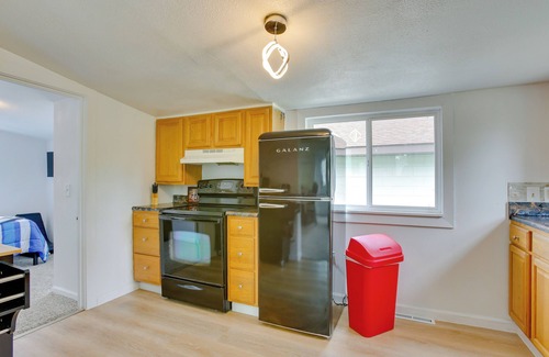 Manton Cottage | Manton Cottage ~ 34 Mi to Traverse City!
