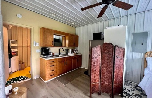 Morgantown House | Mantra Bungalow at Asana Lake Retreat