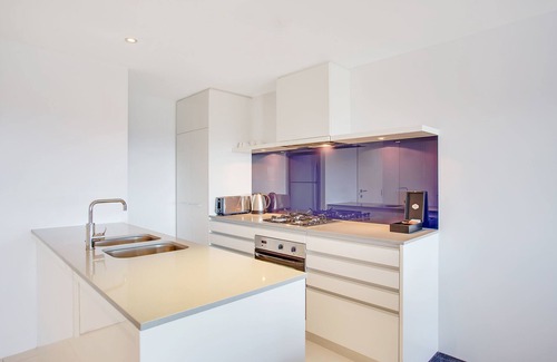 Surfers Paradise Apartment | Mantra Circle on Cavill