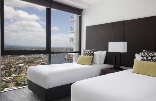 Surfers Paradise Apartment | Mantra Circle On Cavill
